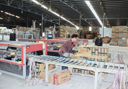 �����մ��_���R������a(ch��n)�I(y��)�Ļ�