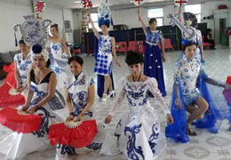 Ϧ�֮�������`�ţ����໨���^�����ƪ