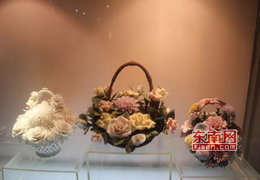 �»��e�k���ʹ�ˇչ 211������Ʒչʾ�ɶ�����