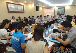 ���롢ʡ��ý�w���M���и�У�˽ℓ(chu��ng)���մ��Ļ��˲����B(y��ng)