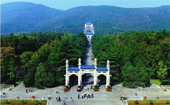 ���Ͼ��C(j��)�����˹��顢�_�����մ�