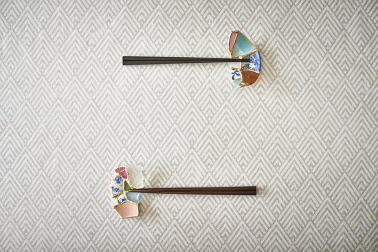 當(dāng)一堆碎瓷爛片遇上日本手藝人