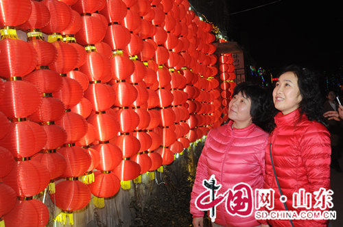 �մɻ��������Ͳ� ���z�ں���������Ļ�Ѭ��