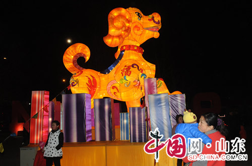 �մɻ��������Ͳ� ���z�ں���������Ļ�Ѭ��