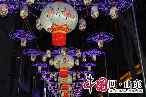 �մɻ��������Ͳ� ���z�ں���������Ļ�Ѭ��